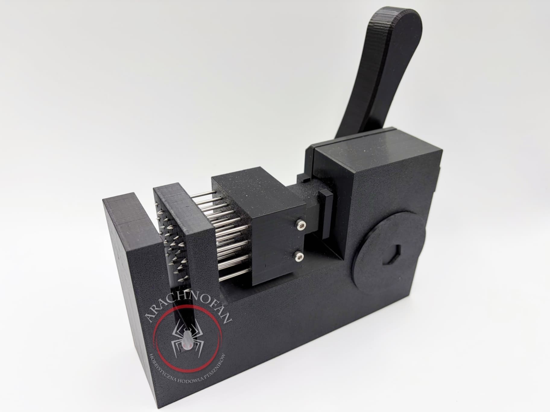 Hole punch on Terra Market